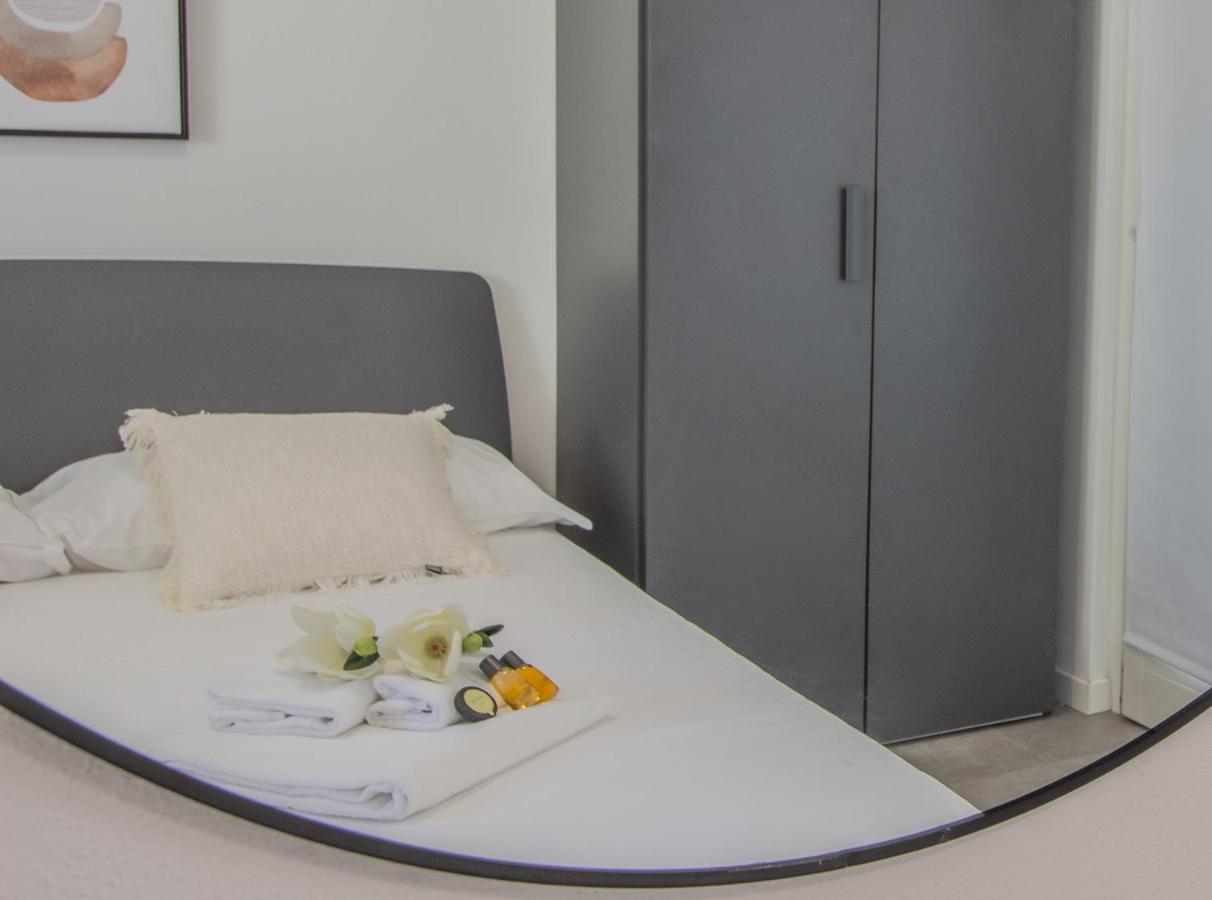 La Terrazza Di Marta Apartman Varenna Kültér fotó