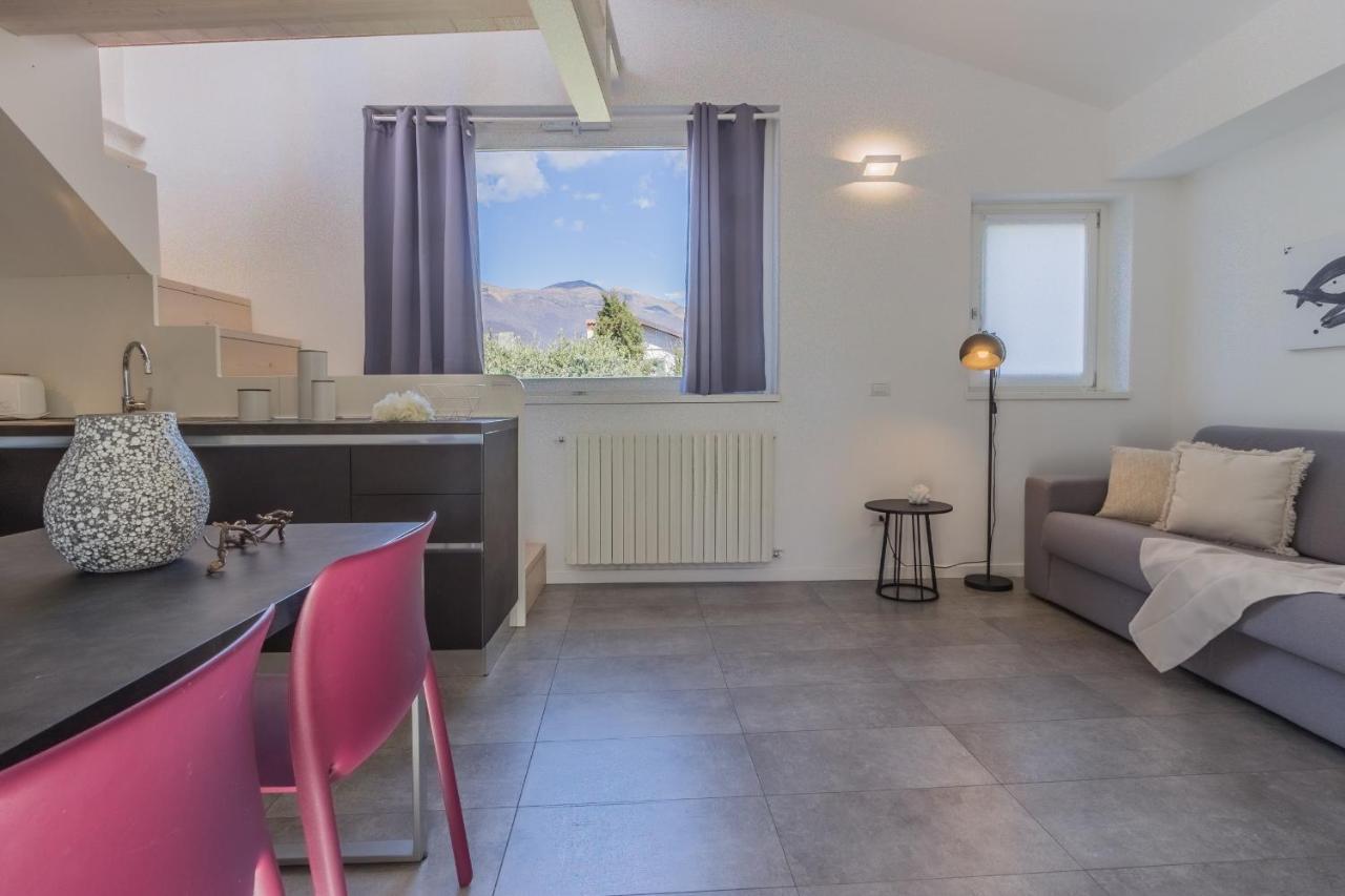 La Terrazza Di Marta Apartman Varenna Kültér fotó